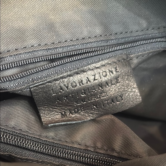 Lavorazione Brown Textured Shoulder Bag with Chain Straps - Picture 7 of 7